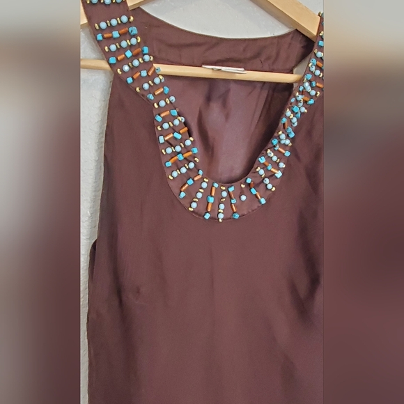 💚5/$25 Caché Silk Dark Brown Beaded Embellished Sleeveless Blouse Size Medium - Picture 2 of 8